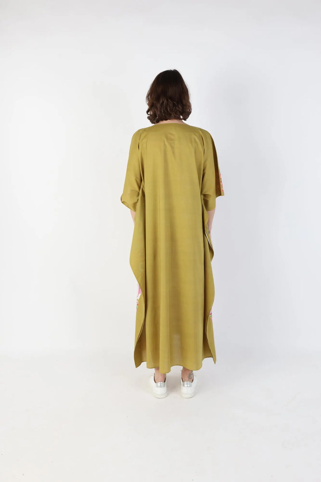 12 Hours Trip From Mallorca, Spain to Khajuraho, India, Iconic Trunk - Kaftan Kaftan