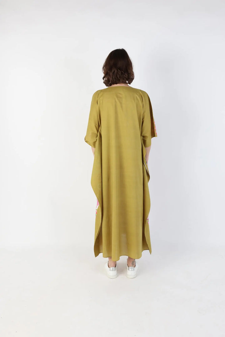 12 Hours Trip From Mallorca, Spain to Khajuraho, India, Iconic Trunk - Kaftan Kaftan
