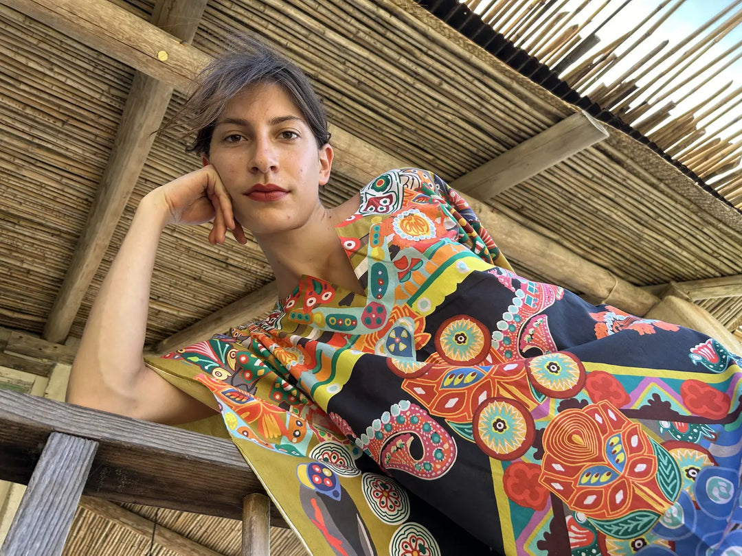 12 Hours Trip From Mallorca, Spain to Khajurao, India, Iconic Trunk - Kaftan Kaftan
