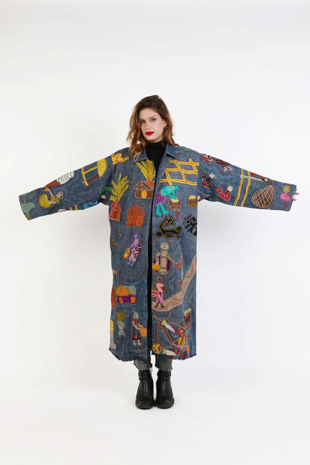 Shantiniketan Haven - Dust Coat