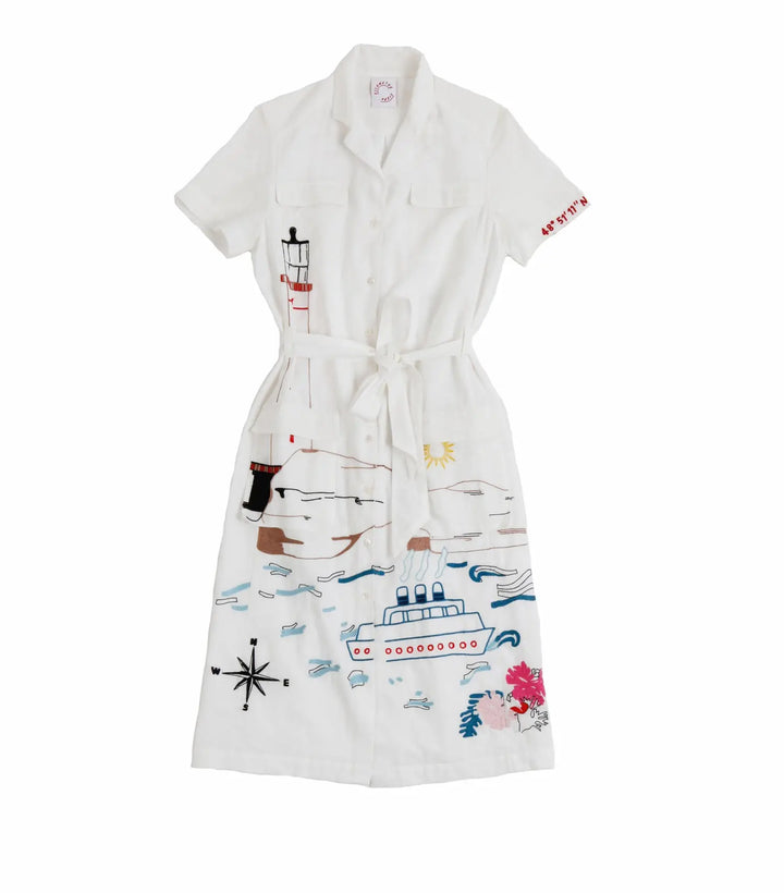 Sailing pass the light - 7 days Expedition dress