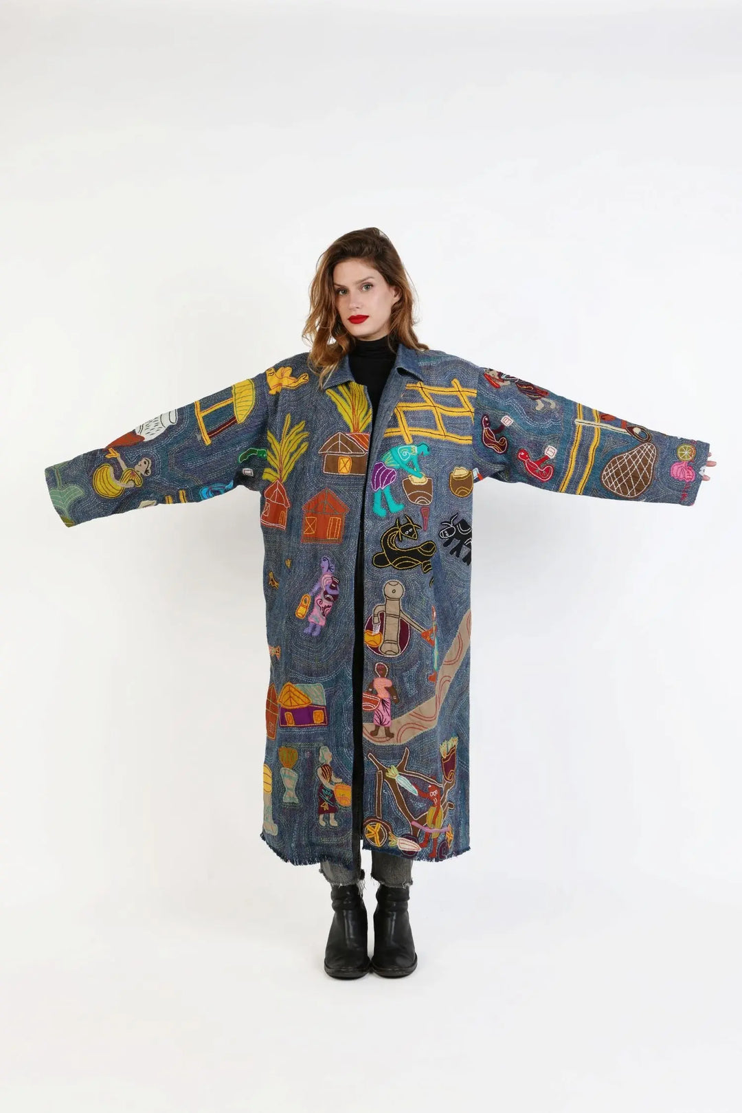 Shantiniketan Haven - Dust Coat Dust Coat