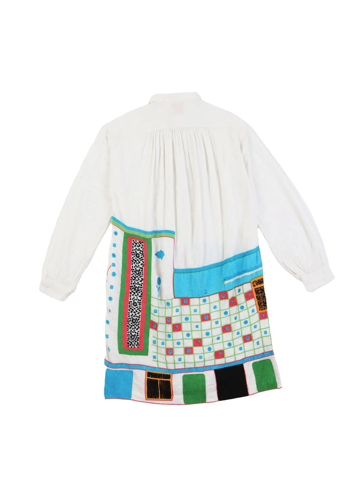 Tiruvannamalai, Tamil Nadu, India - K-shirt K-shirt